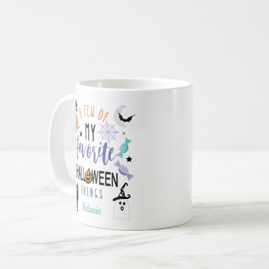 Ein paar meiner Lieblings-Halloween-Dinge Monogram Kaffeetasse (Vorderseite Links)