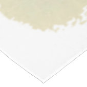 Ein Paar necked Fasane des Ringes auf einem Tischdecke (Schrägansicht)