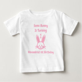 Ein paar Sonnenstrahlen drehen sich einen Geburtst Baby T-shirt