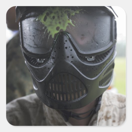Ein Paintball rund Quadratischer Aufkleber (Vorderseite)