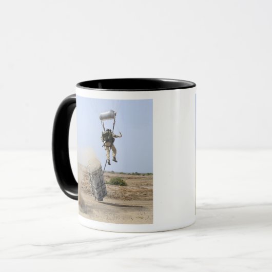 Ein Parareskueman fällt in die Zone Tasse (Vorderseite Links)