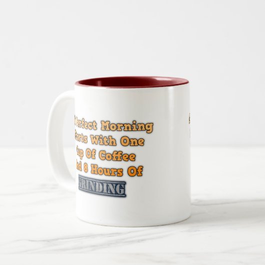 "Ein perfekter Morgen beginnt mit Kaffee und Poker Zweifarbige Tasse (Vorderseite Links)