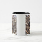 Ein Pfadfinder praktiziert Beobachtungstechnik 2 Tasse (Zentrum)