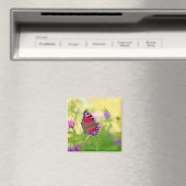 Ein Pfauenschmetterling in leuchtenden Farben Magnet (In Situ (Geschirrspüler))