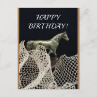 Ein Pferd in Goldmetall zum Geburtstag des Gewinne