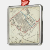 Ein Plan des Eigentums des HamptonNormal Silbernes Ornament (Links)