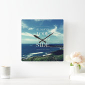 Ein positiver Ausblick auf das Leben / ©Seascape Quadratische Wanduhr (Zuhause)