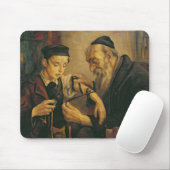 Ein Rabbiner, der die Gebetsriemen am Arm eines Mousepad (Mit Mouse)
