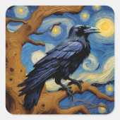 Ein Rabe in einer alten Eichenbaumnacht Quadratischer Aufkleber (Vorderseite)