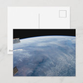 Ein Rauchzug über das tropische Südafrika. Postkarte (Vorne/Hinten)