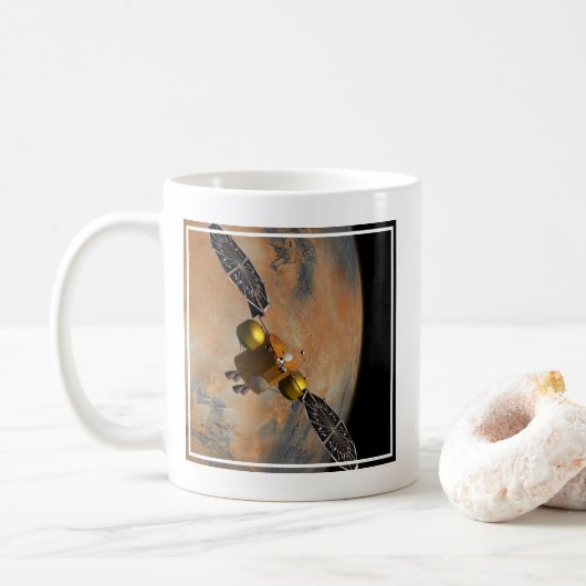 Ein Raumfahrzeug, das Mars umkreist. Kaffeetasse (Mit Donut)