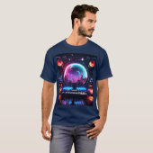 Ein Raumschiff eines DJ T-Shirt (Vorne ganz)