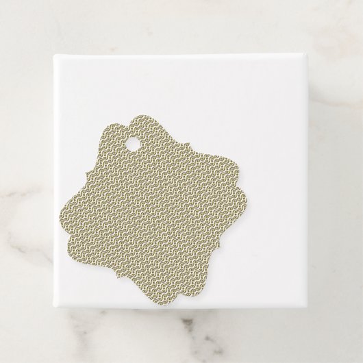 Ein rechteckiger Teppich mit kompliziertem geometr Geschenkanhänger (Beispiel)