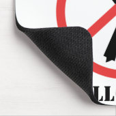 Ein Red Prohibition Sign mit einer Frau Inside. Mousepad (Ecke)
