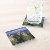 Ein Regenbogen trifft auf das mittelalterliche Sch Glasuntersetzer (Schrägansicht)