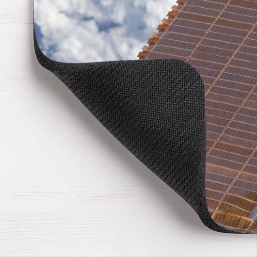 Ein repariertes Solararray Mousepad (Ecke)