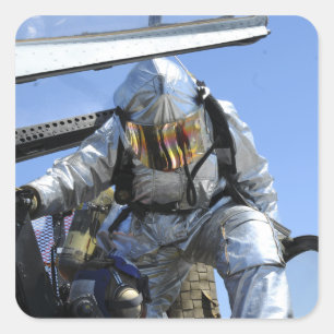 Ein Rettungsbohrgerät wird am Führerraum Quadratischer Aufkleber