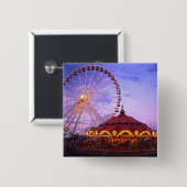 Ein Riesenrad und Karussell am Navy Pier in Button (Vorne & Hinten)