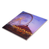 Ein Riesenrad und Karussell am Navy Pier in Fliese (Seite)