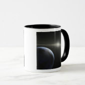 Ein riesiger Asteroidengürtel in Umlaufbahn um ein Tasse (VorderseiteRechts)