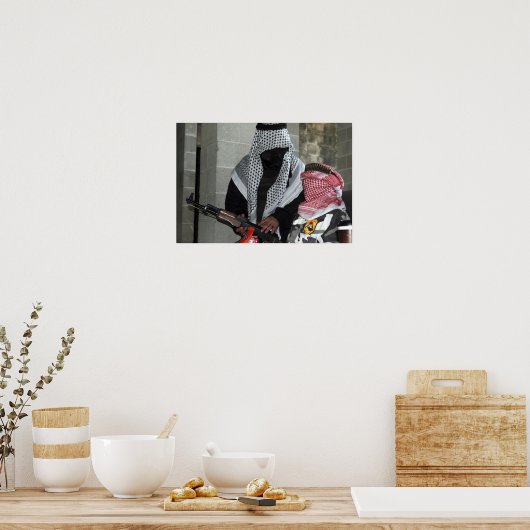 Ein Rollenspielfeind, der einen Dummy abrüstet Poster (Küche)