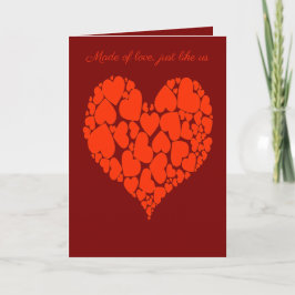 Ein romantisches Design in Monochrom Rot mit Herze Karte