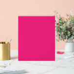 ein rosa Hintergrund mit schwarzem Rand Acrylschild<br><div class="desc">Das Design ist ein großes blaues Quadrat, das ein heller und klarer Himmel zu sein scheint. Die Farbe des Himmels ist ein tiefer Blau, der ihm ein lebendiges und lebendiges Aussehen verleiht.</div>