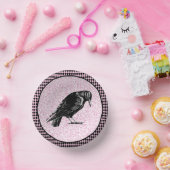 Ein rosa oder schwarz rosa rotes oder rotes Hallow Pappteller (Party)