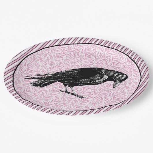 Ein rosa oder schwarz rosa rotes oder rotes Hallow Pappteller (Schrägansicht)