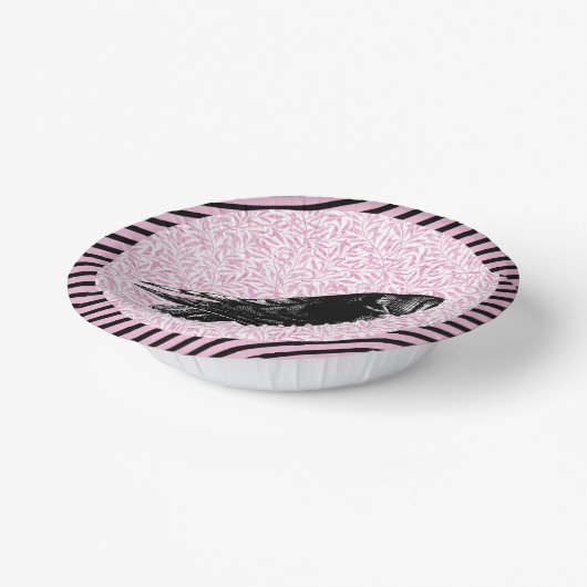 Ein rosa oder schwarz rosa rotes oder rotes Hallow Pappteller (Gewinkelt)