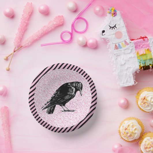 Ein rosa oder schwarz rosa rotes oder rotes Hallow Pappteller (Party)