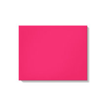 Ein rosa Quadrat mit einer knusprigen, weißen Kant