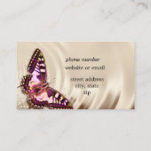 Ein rosa Schmetterling auf cremefarbenem Satin-Hin Visitenkarte (Rückseite)