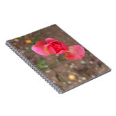 Ein Rosebud im November Notizblock (Rechte Seite)
