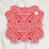 ein rot-weißes Bild eines Musters auf einem weißen Geschenkanhänger (Rückseite)