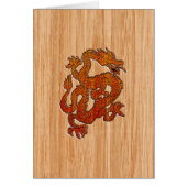 Ein roter Drache auf Bamboo wie (Vorne)