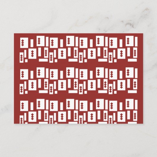 Ein roter Teppich mit einem textilen Muster wird a Begleitkarte (Rückseite)