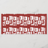 Ein roter Teppich mit einem textilen Muster wird a Menükarte (Rückseite)