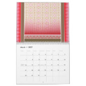 Ein roter und rosafarbener Teppich mit kühlem Mobi Kalender (Mär 2027)