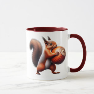 Ein rotes Eichhörnchen zieht eine Haselnuss gegen  Tasse