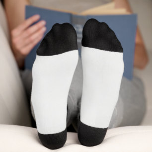 ein rotes und weißes Muster Socken