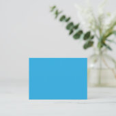 Ein ruhiger blauer Himmel mit einigen verstreuten Terminkarte (Stehend Vorderseite)