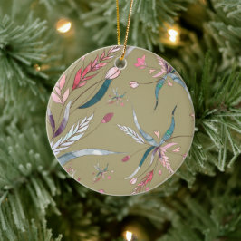 Ein rundes Ornament zeigt ein Blumenmuster 