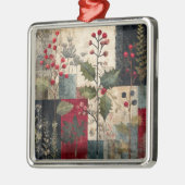 Ein rustikales Winter-Patchwork mit Stechpalmenbee Ornament Aus Metall (Links)