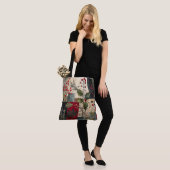 Ein rustikales Winter-Patchwork mit Stechpalmenbee Tasche (Am Model)