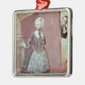 Ein Schauspielerin in der Rolle von Rosine Silbernes Ornament (Links)