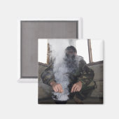 Ein Schiff füllt die Gaskammer mit mehr CS Gas Magnet (Vorderseite/Rückseite)