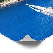 Ein Schiff ist in einem Motivierend Hafenposter si Poster (Ecke)