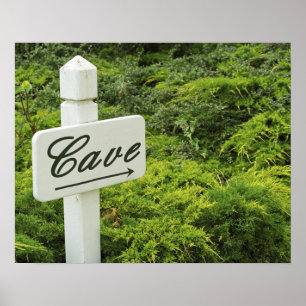 Ein Schild, das auf den Weinkeller (Höhle) in Poster