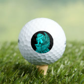 Ein schlafender Engel auf dem Stein Golfball (Insitu T-Shirt)